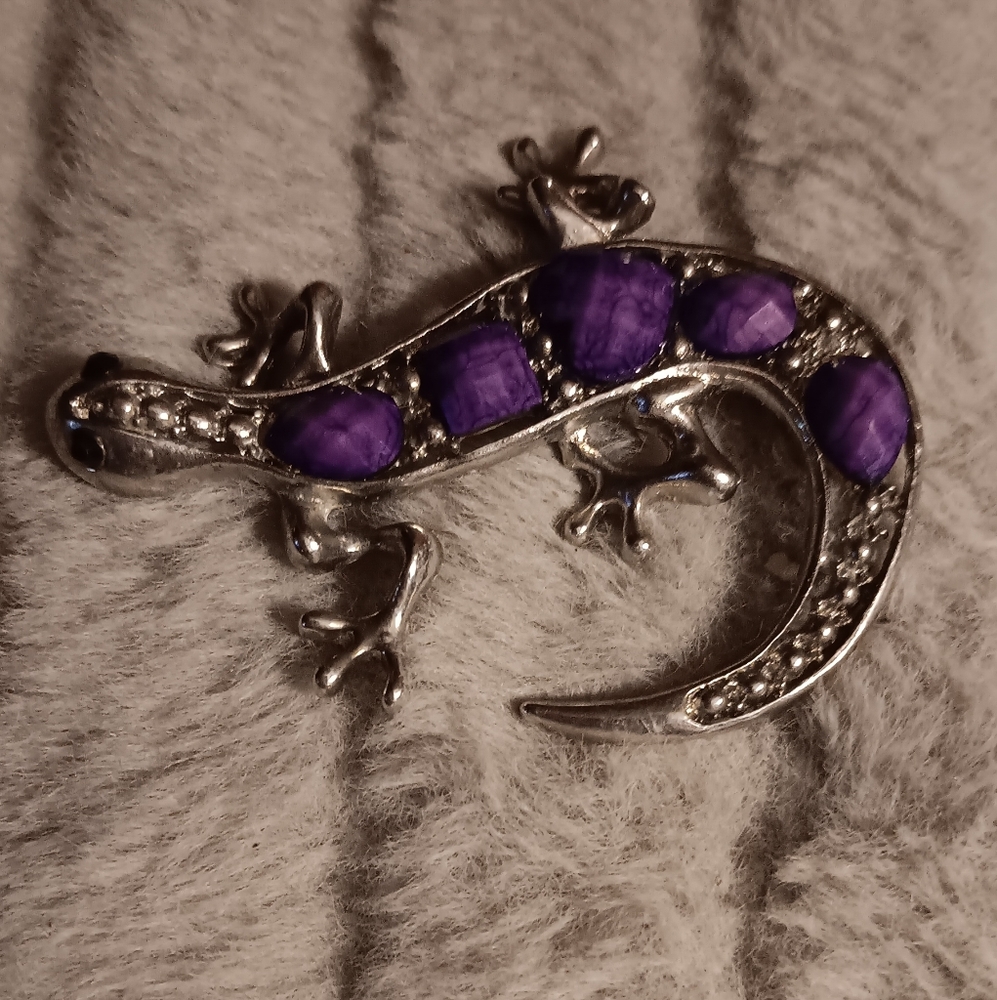 Lizard  pin
